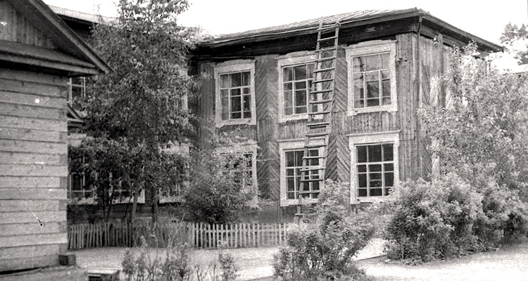 Школа до 1976 года